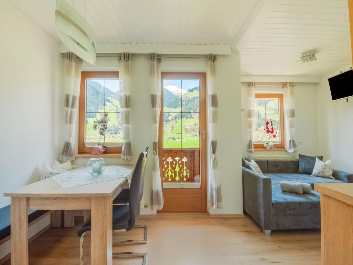 Beautiful Apartment In Ramsau With Balcony Ramsau im Zillertal Exteriér fotografie